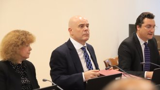 ВСС допусна искането за уволнението на Гешев