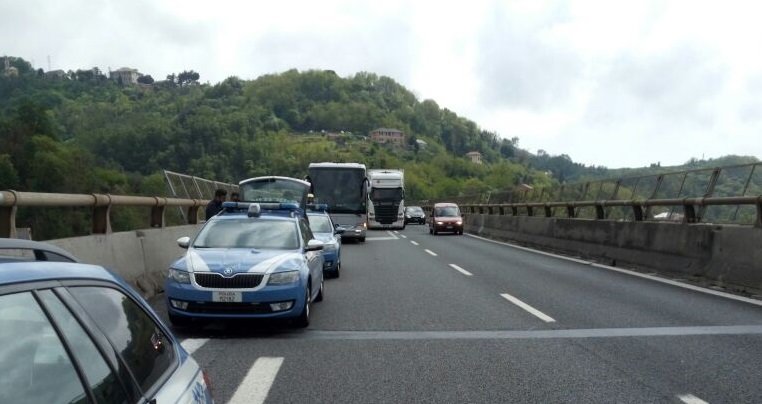 Италия затяга правилата за движение по пътищата
