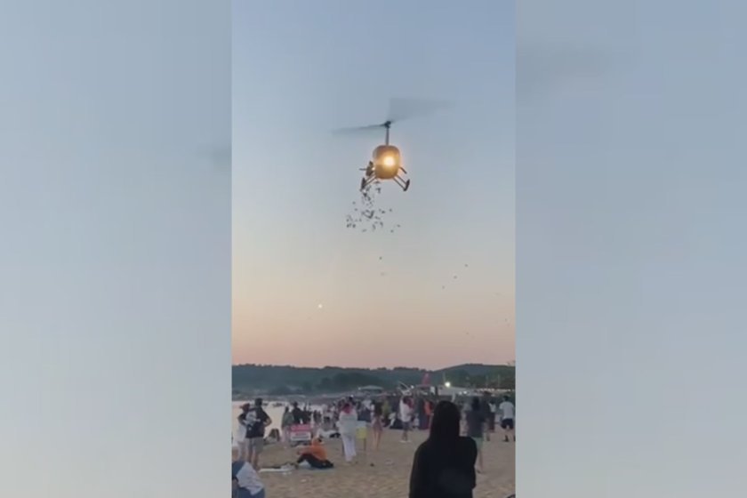 Засненият над плажа Градина хеликоптер, сн. БНТ