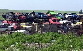 Новите коли ще трябва да съдържат 25% рециклирана пластмаса