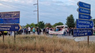 Протестът на гълъбовските села спира, ремонтът на пътя тръгва през есента