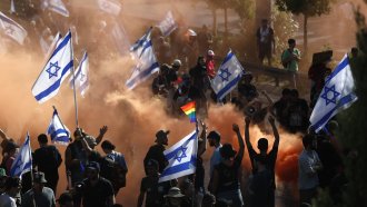 Хиляди на протест в Израел заради съдебната реформа