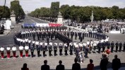 С парад в Париж бе отбелязан националният празник на Франция