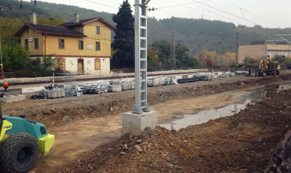 Ремонтът на гарата в Белово е част от единия разследван от европрокурорите жп проект. Сн. "Транс логистика"