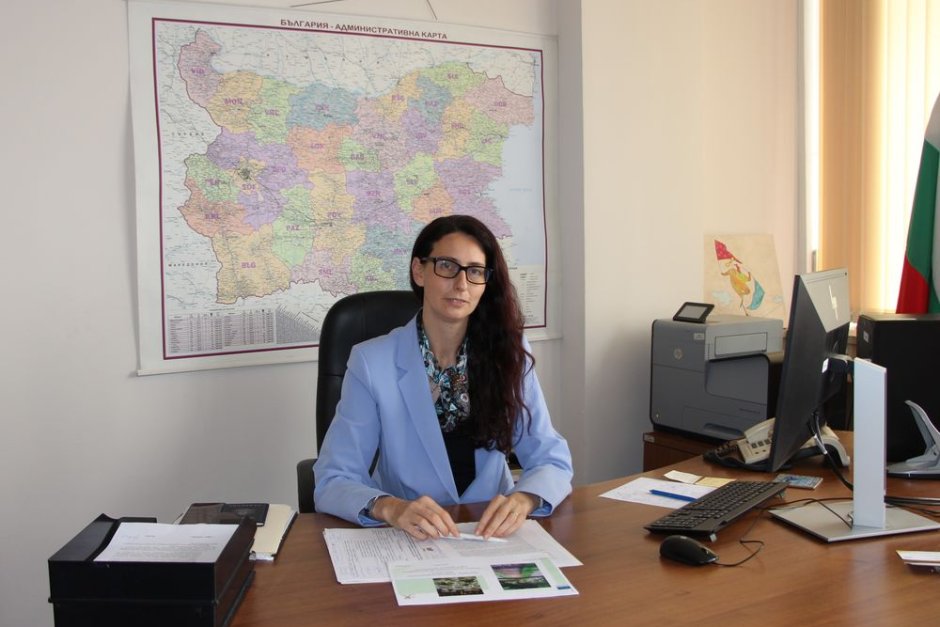 Заместник-министърът на регионалното развитие Ангелина Бонева се надява да няма загуба на евросрества в края на годината Сн. МРРБ