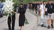 Прокурори, адвокати и застрахователи на погребението на Алексей Петров