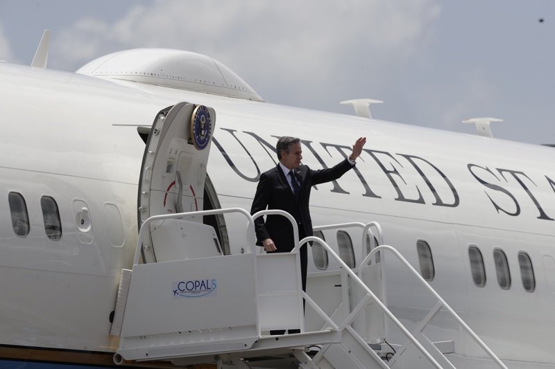 Американският държавен секретар Антъни Блинкън пристигна на изненадващо посещение в Киев