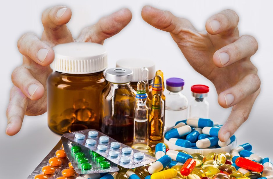 Търговци, свързани с аптеки, са изнасяли незаконно дефицитни лекарства