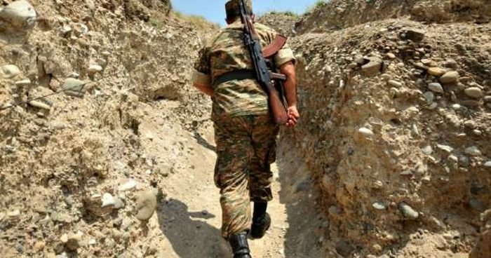 Армения заяви, че Азербайджан изпраща войски на границата