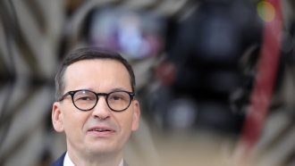Подкрепата на Полша и Словакия за Украйна става "заложник" на изборите