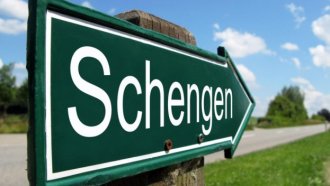 ЕК настоява възобновяването на граничните проверки в Шенген да е крайна мярка