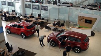 Разочарование: Руснаците масово пращат на ремонт новите коли от Китай