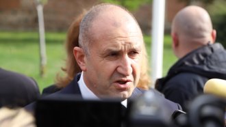 Радев: Ако някой се осветли като агент, не значи, че моментално трябва да бъде изгонен