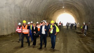 София - Пловдив с влак за по-малко от час през 2027 г.