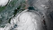 Супертайфунът "Саола" се приближава към Южен Китай и Хонконг