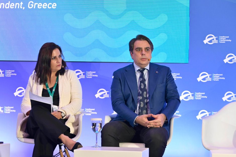 Финансовият министър представи в Солунвизията за мегапроекта за свързаност на Гърция, България и Румъния, сн. МФ