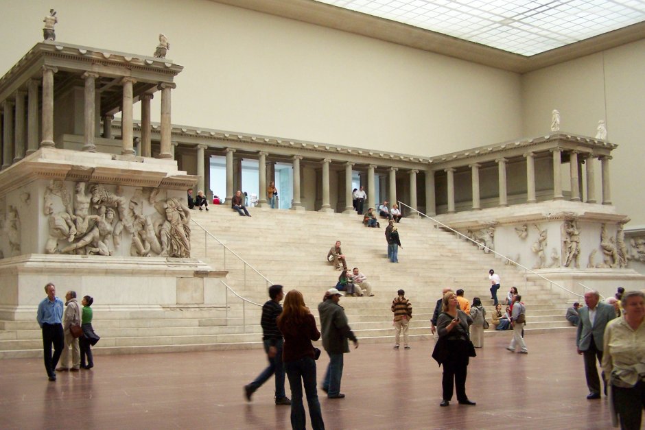 Пергамският музей в Берлин затваря за реконструкция