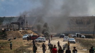 Атака на Израел в Газа взе 55 жертви, удари и над летищата Дамаск и Алепо