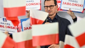 В навечерието на изборите в Полша: Всяка партия се бори за фермерските гласове