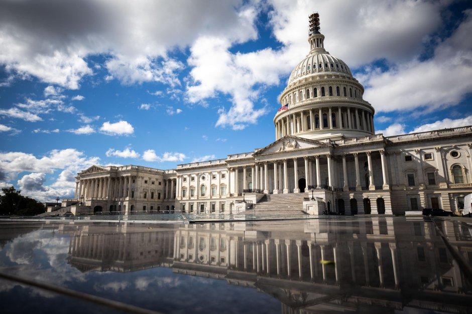 Камарата на представителите на САЩ прие законопроект за финансиране на правителството