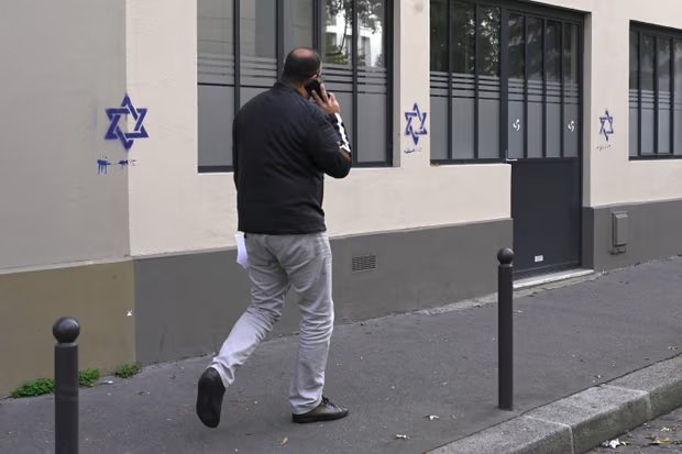 Франция разследва участие на руснаци и ЧВК "Вагнер" в антисемитски действия в страната