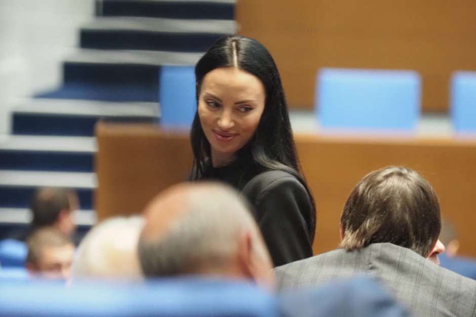 Лидерът на ГЕРБ Бойко Борисов поздрави Славена Точева за личното й решение да напусне парламента Сн. БГНЕС