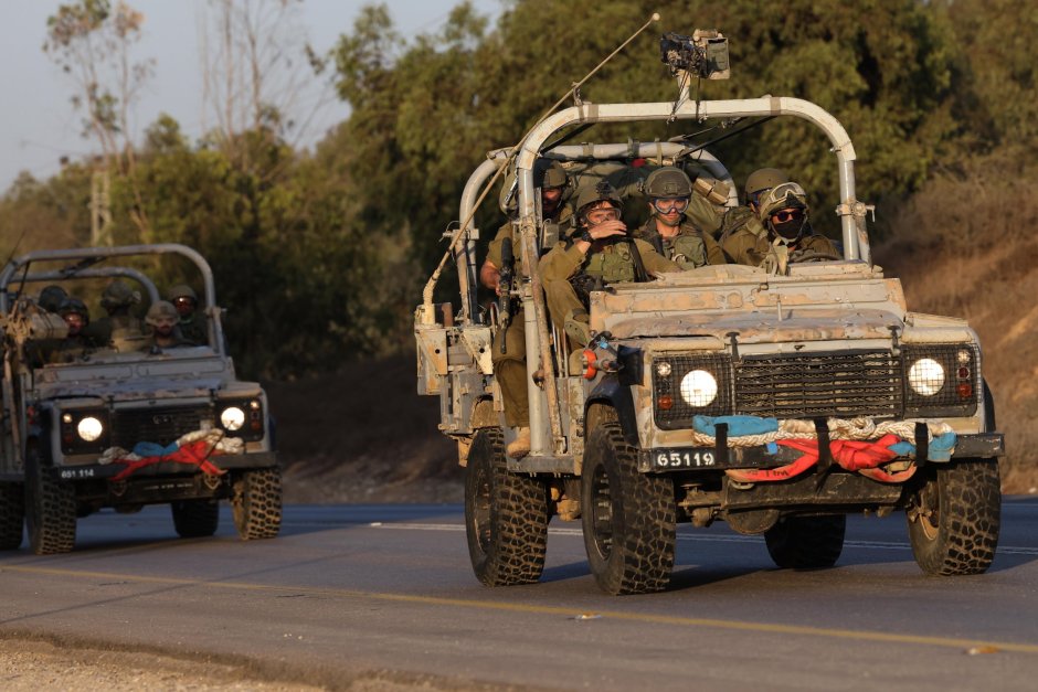 Израелската армия обяви, че засилва натиска дълбоко в град Газа