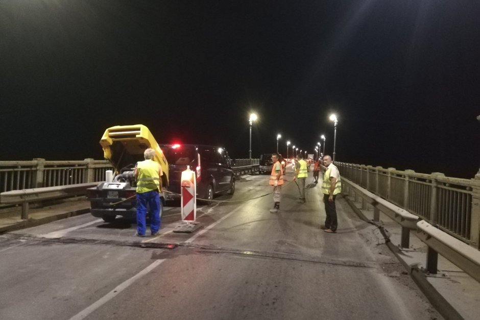 През август т.г. беше направен авариен ремонт на пътното платно на Дунав мост Сн.БГНЕС