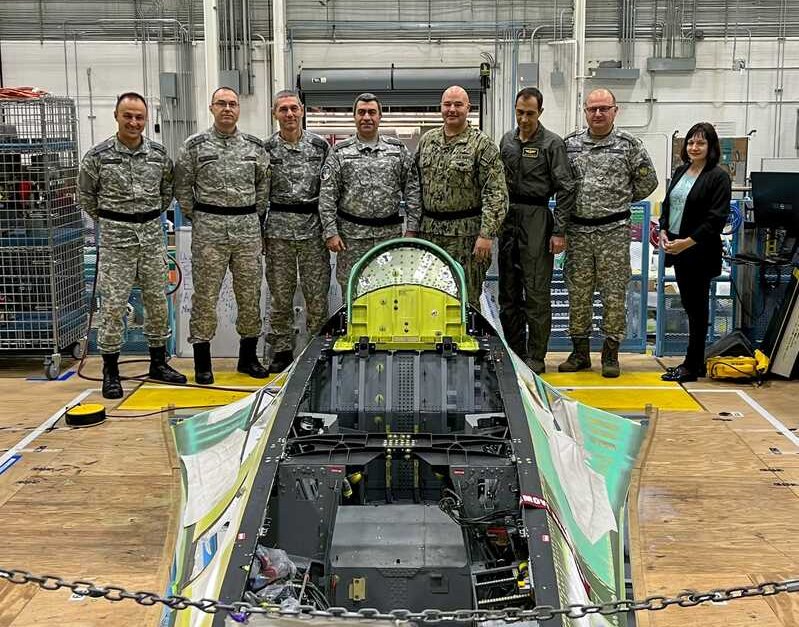 Производството на поръчаните от България F-16 продължава, сн. МО