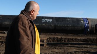 Тогавашният премиер Бойко Борисов инспектира строителството на "Балкански поток"