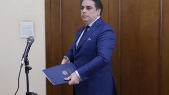 Прокуратурата проверява защо Асен Василев не е бил допуснат да гласува