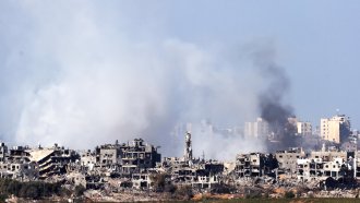 Израелската армия заяви, че е поразила "повече от 200 терористични цели" в Газа