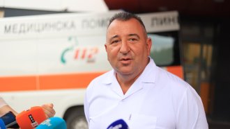 Директорът на Пирогов Валентин Димитров е уволнен, но встъпването на наследника му е спряно