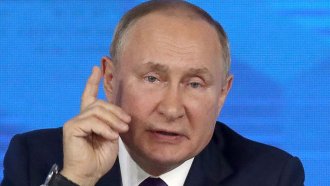 Путин заплаши Латвия заради отношението към руснаците там