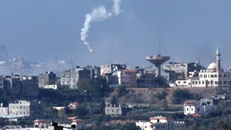 Израелската армия твърди, че контролира сградите на институциите на "Хамас" в град Газа