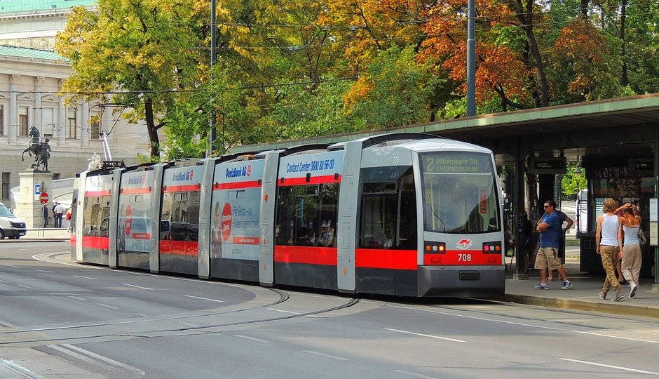 Австрия въведе "климатичен годишен билет" за градския транспорт преди 2 години Сн. Пиксабей
