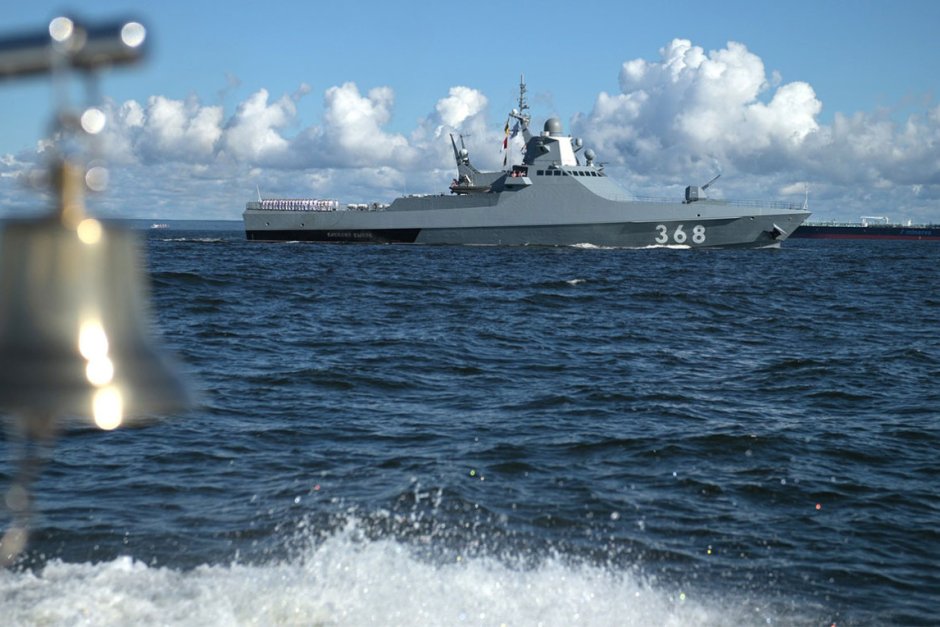 Руски военен кораб в Черно море