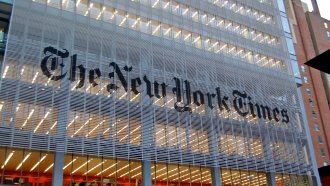 "Ню Йорк Таймс" съди собствениците на ChatGPT
