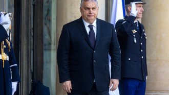 Орбан може да ръководи Съвета на ЕС, ако не бъде избран бързо заместник на Шарл Мишел
