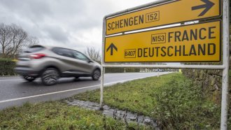 ЕК подкрепи предложения от Австрия частичен Шенген. Чака се Нидерландия (обновeна)
