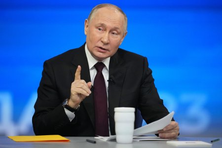 Путин нареди конфискация на дяловете на О Ем Ви и "Винтерсхал Деа" в руски компании