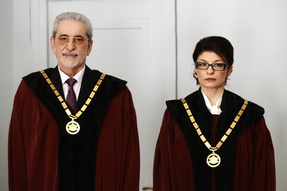 Новите конституционни съдии Борислав Белазелков и Десислава Атанасова, снимка БГНЕС