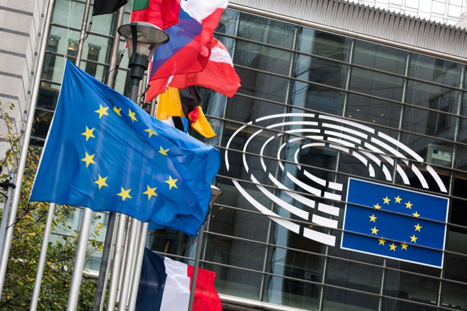 ЕС постигна споразумение за предаване на печалбите от замразените руски активи на Украйна