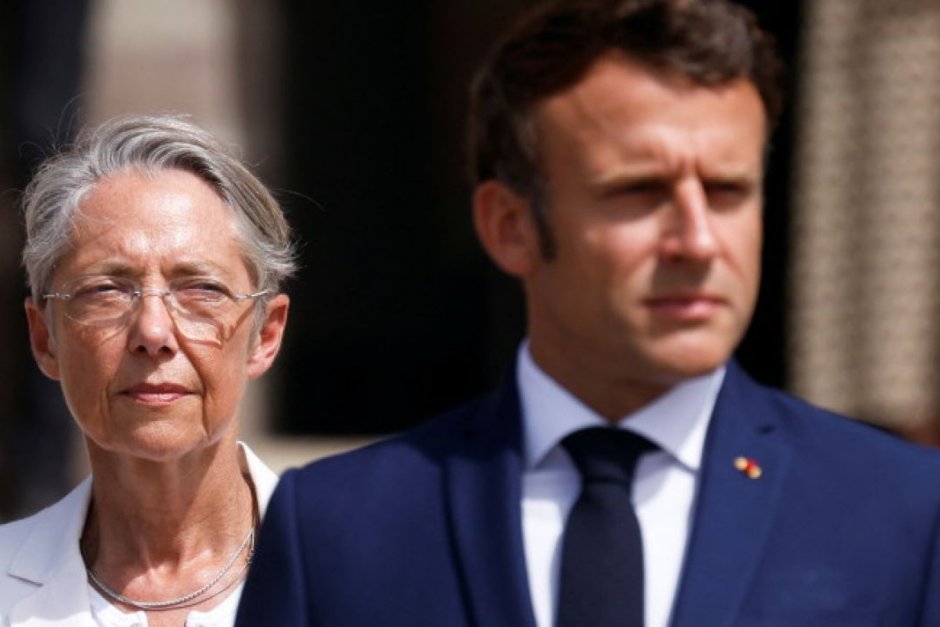 Френският президент Емануел Макрон търси наследник на премиера Елизабет Борн, която в понеделник подаде оставка Сн.ЕПА/БГНЕС