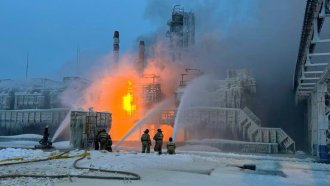 Пожар е избухнал в терминал на най-големия руски производител на втечнен природен газ (обновена)