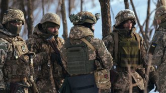 Третата година от войната може да се превърне в година на "активна отбрана" за Украйна