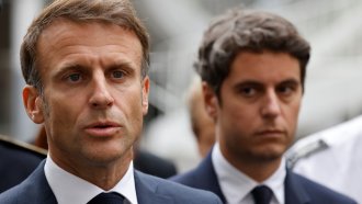 Най-доброто въплъщение на макронистката ДНК: Кой е новият френски премиер?