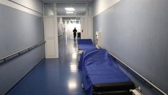 МЗ се отказа от ударна смяна на болнични директори