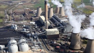 Полша смята да определи дата за спиране на въглищния ток