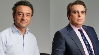 Асен Василев и Даниел Лорер ще съдят сайта, съобщил за имотните им сделки на "Чаладжа"